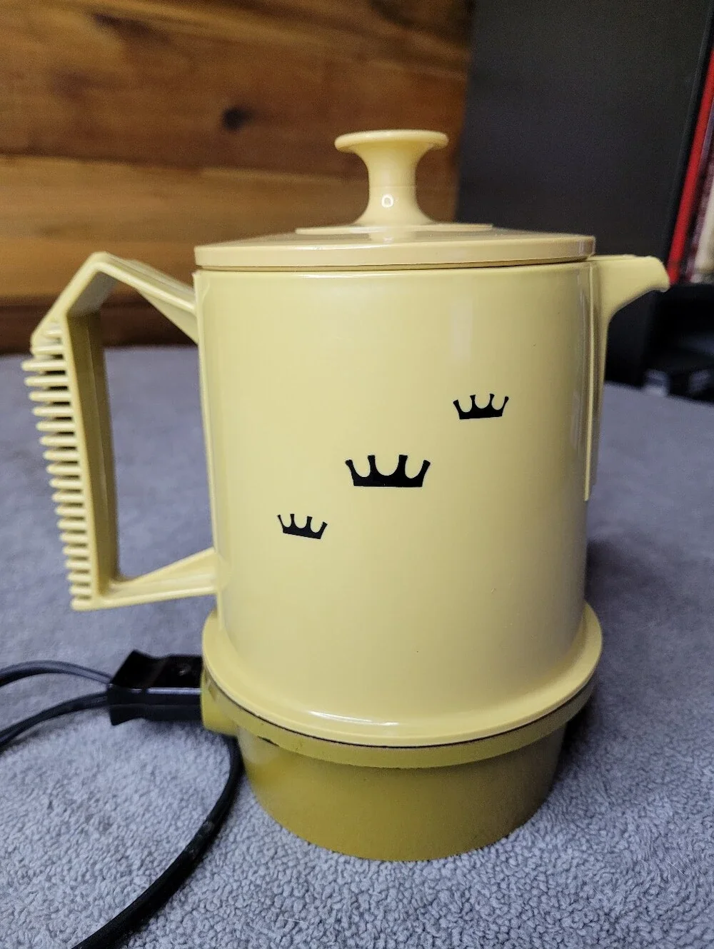 Vtg Regal Poly Perk 4 Cup Harvest Gold Electric Automatic Percolator Works